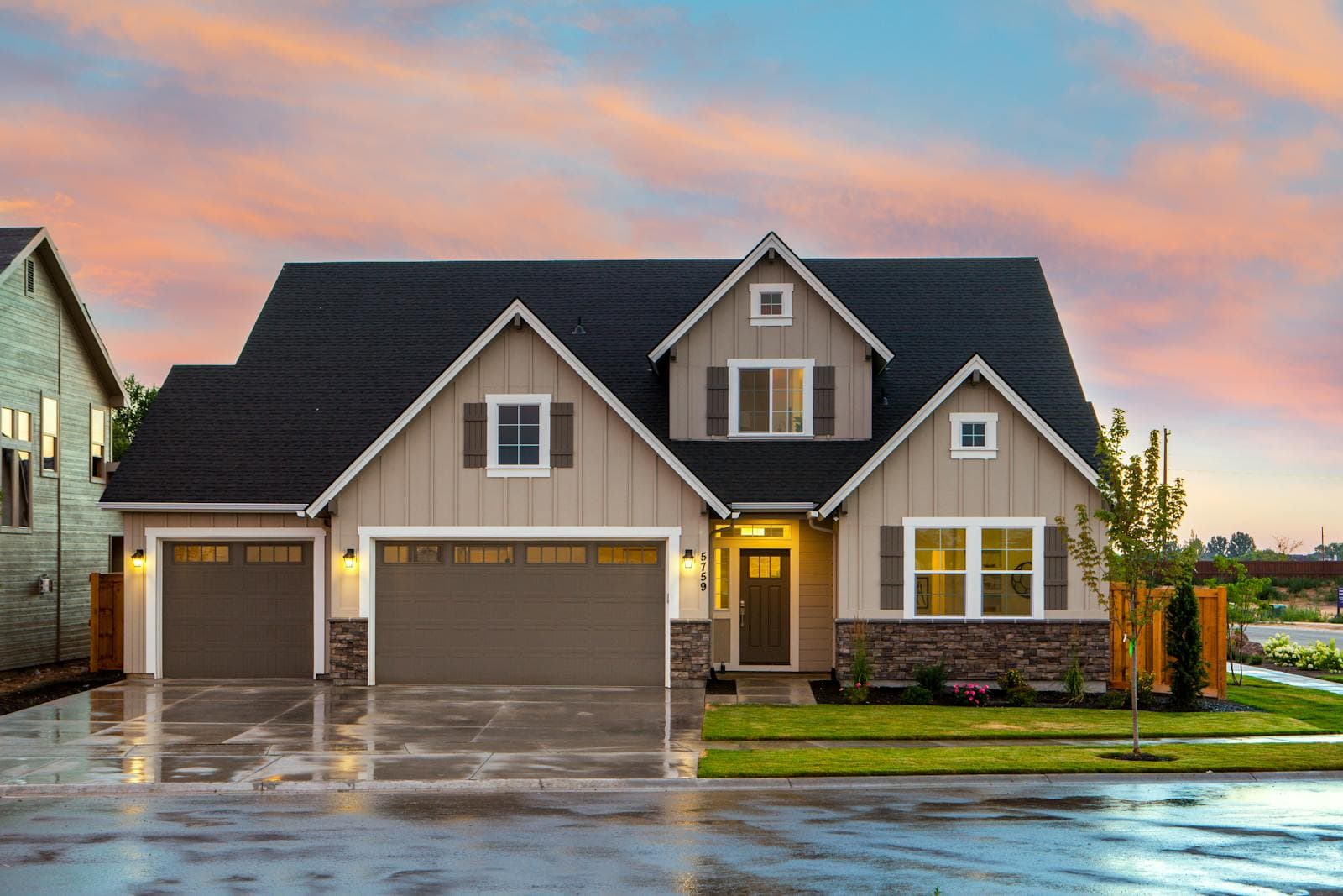 Beautiful Tampa Bay home with premium new roof by Elite Roofing